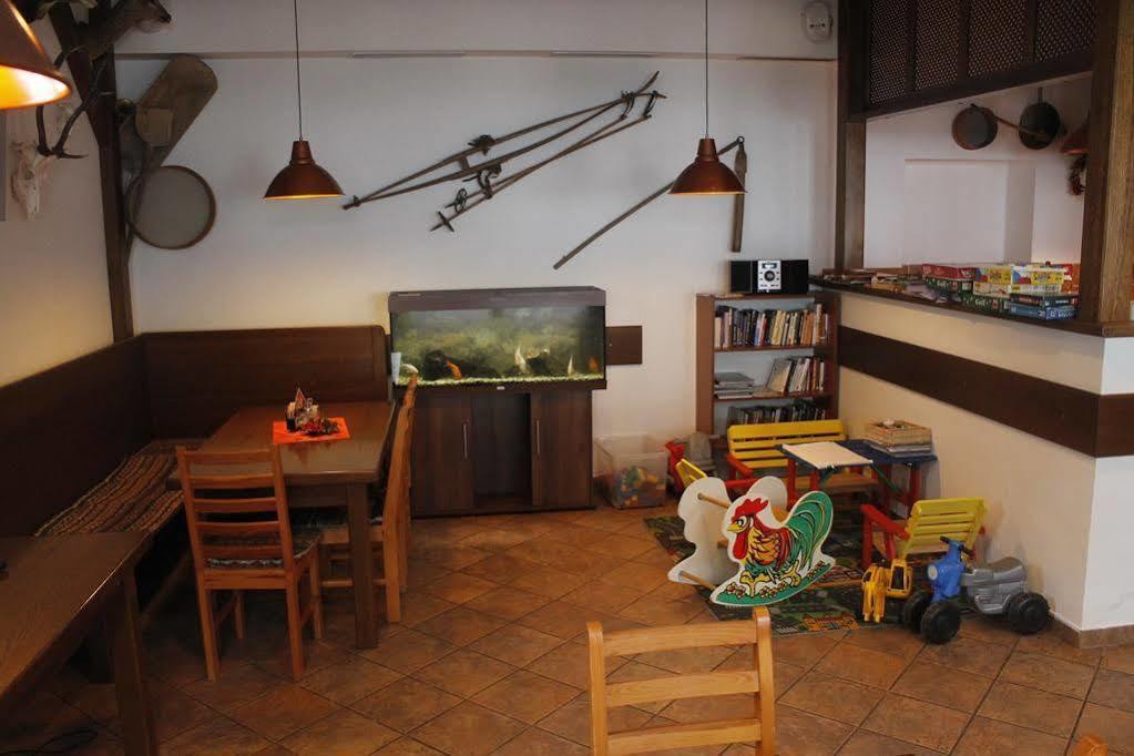 Hotel Seifert Nové Hamry エクステリア 写真